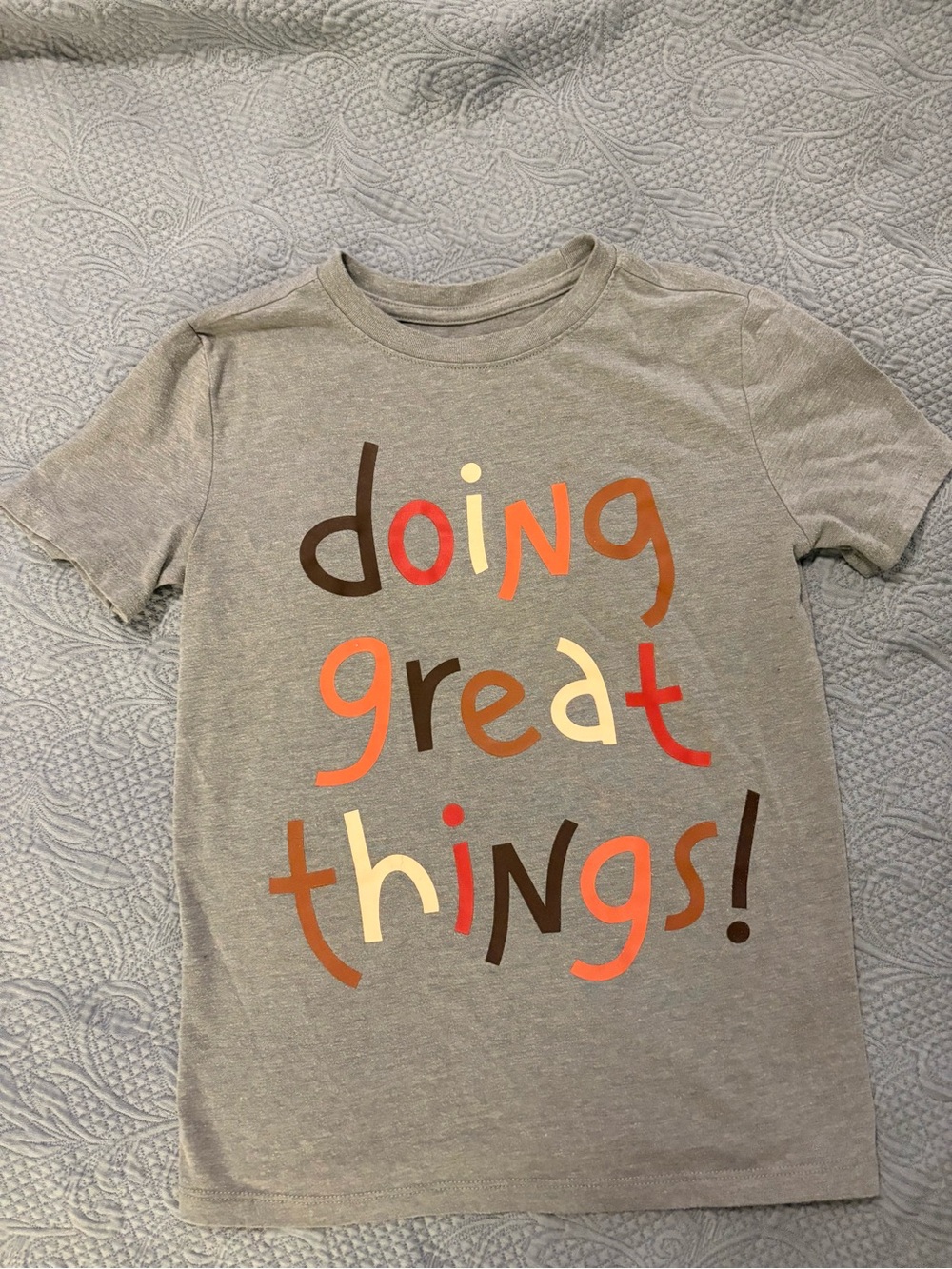 Cat & Jack Grey Graphic Tee with Multicolor "Doing Great Things" Print
